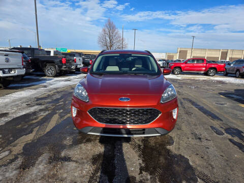 2020 Ford Escape Hybrid Titanium