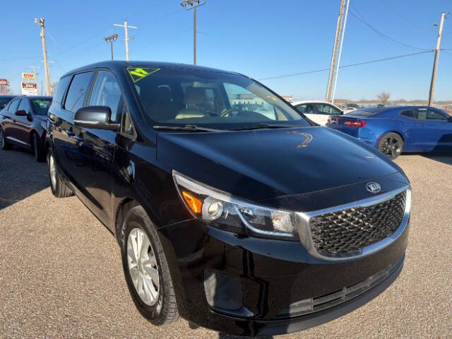 2017 Kia Sedona LX