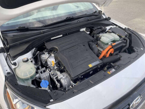 2017 Hyundai Ioniq Hybrid SEL