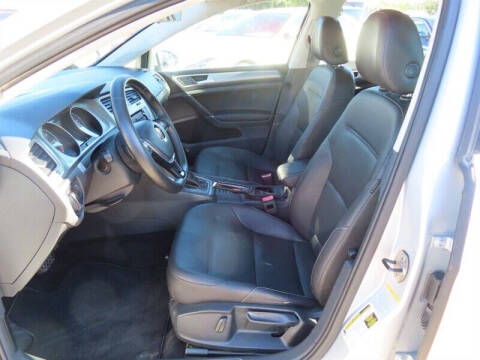 2015 Volkswagen Golf SportWagen TDI S