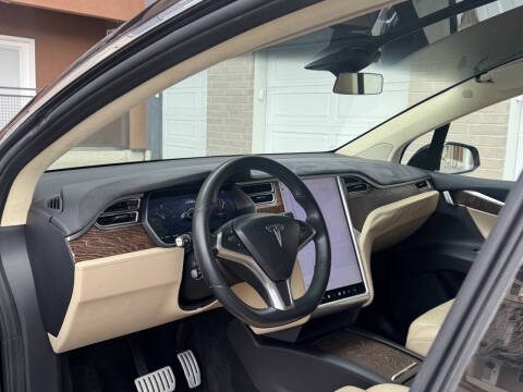 2017 Tesla Model X P100D