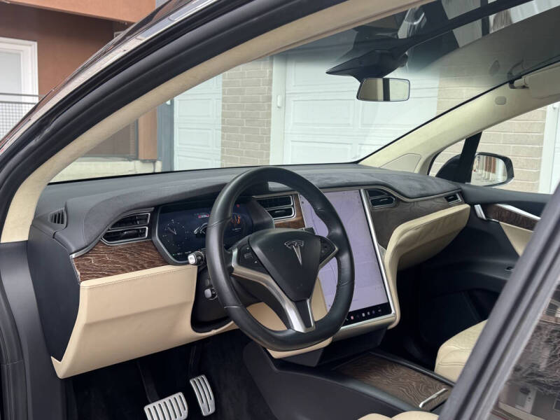 2017 Tesla Model X P100D