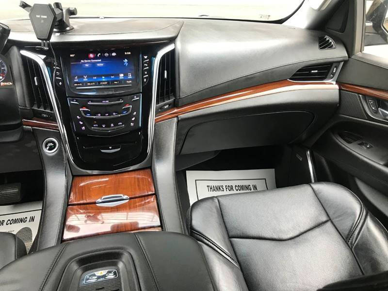 2015 Cadillac Escalade ESV Luxury