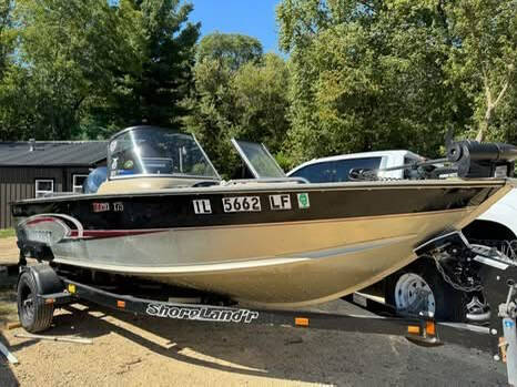 2003 Alumacraft Trophy 175 for sale at Northwoods Auto & Truck Sales in Machesney Park IL