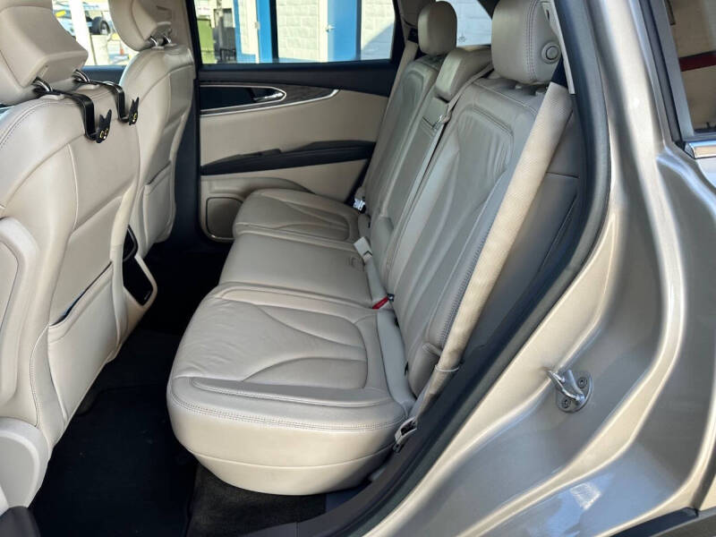 2017 Lincoln MKX Select