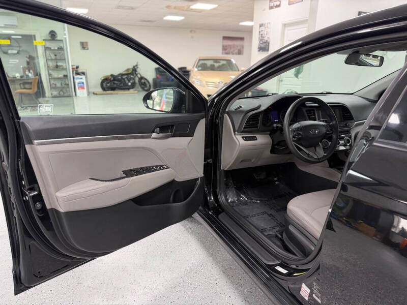 2019 Hyundai Elantra