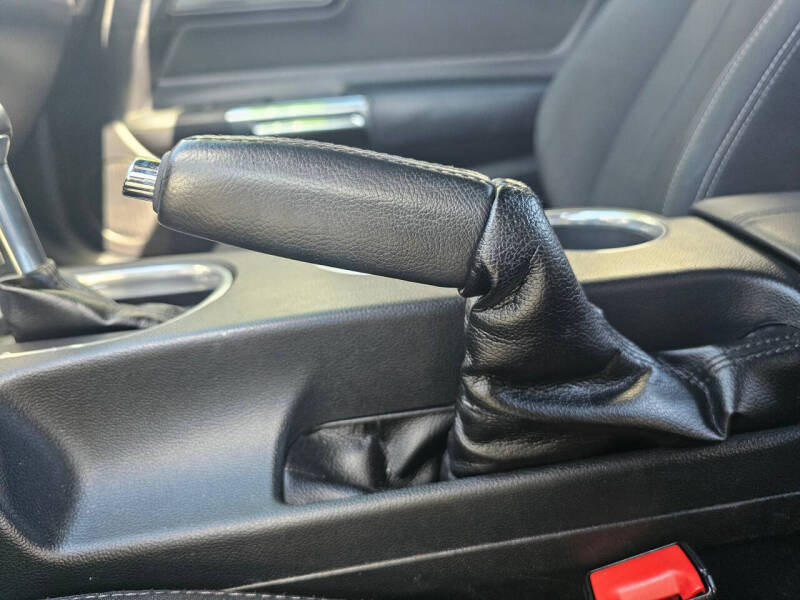 2019 Ford Mustang EcoBoost