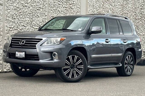 2014 Lexus LX 570