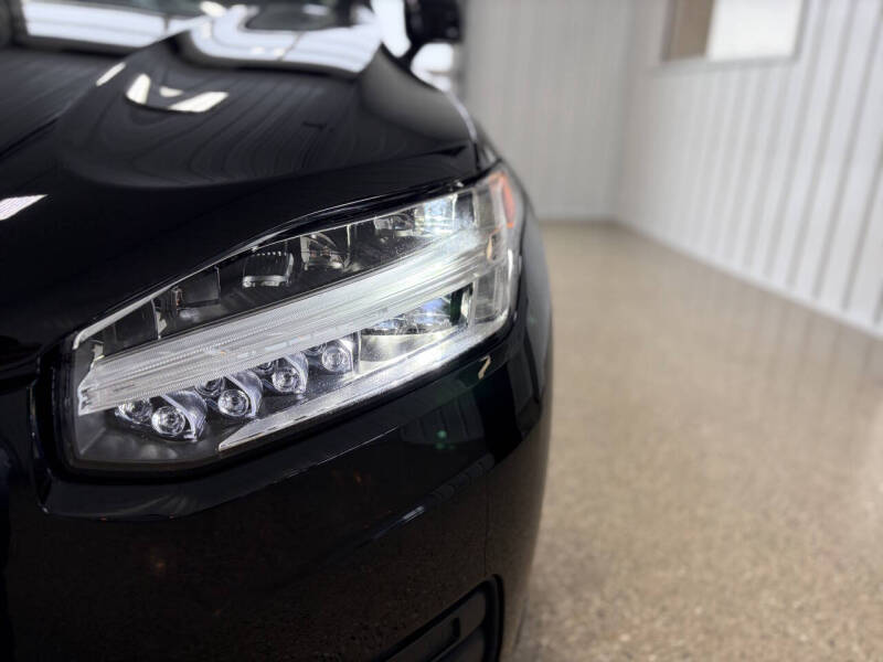 2020 Volvo XC90 T5 Momentum