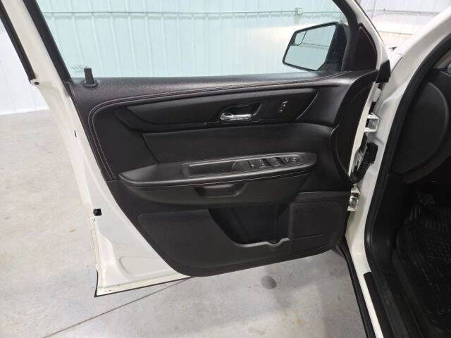 2013 GMC Acadia SLE-2