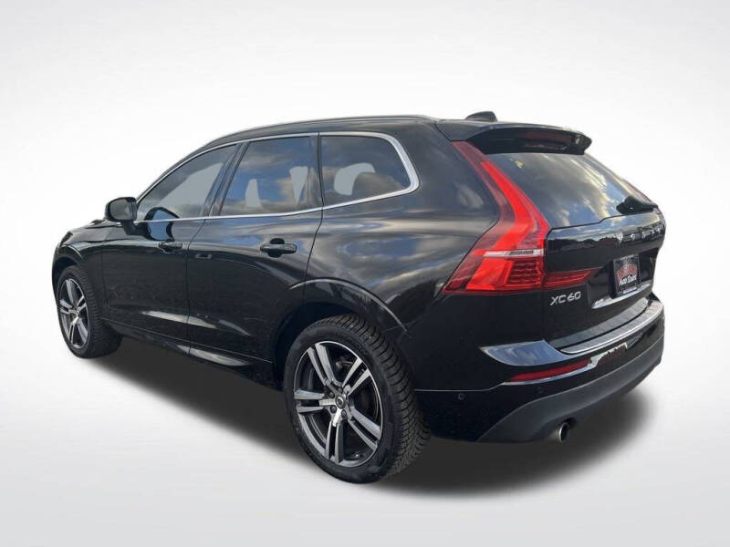 2018 Volvo XC60 T5 Momentum