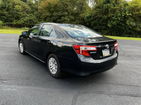 2012 Toyota Camry LE