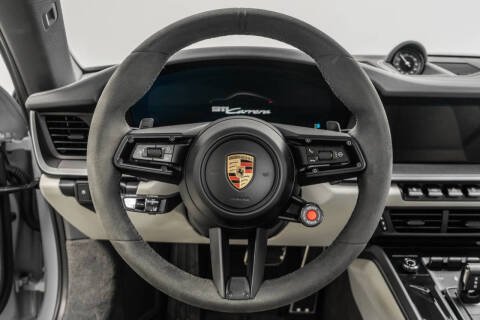 2025 Porsche 911 Carrera