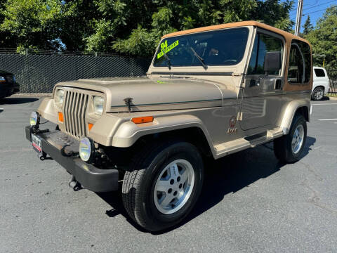 1994 Jeep Wrangler for sale at LULAY'S CAR CONNECTION in Salem OR