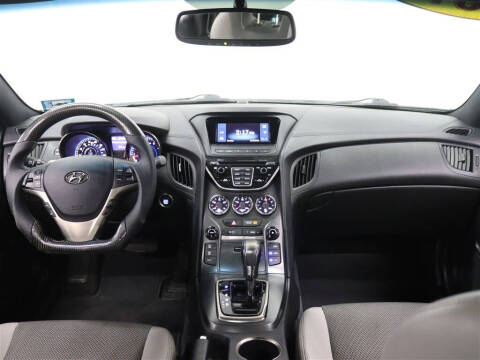 2016 Hyundai Genesis Coupe