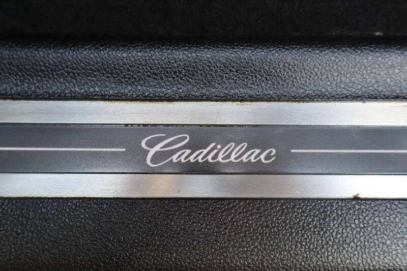 2017 Cadillac Escalade ESV Premium Luxury