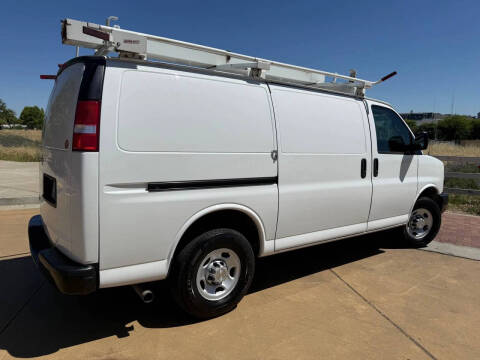 2020 Chevrolet Express 2500