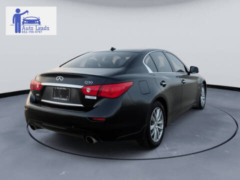 2015 Infiniti Q50 Premium