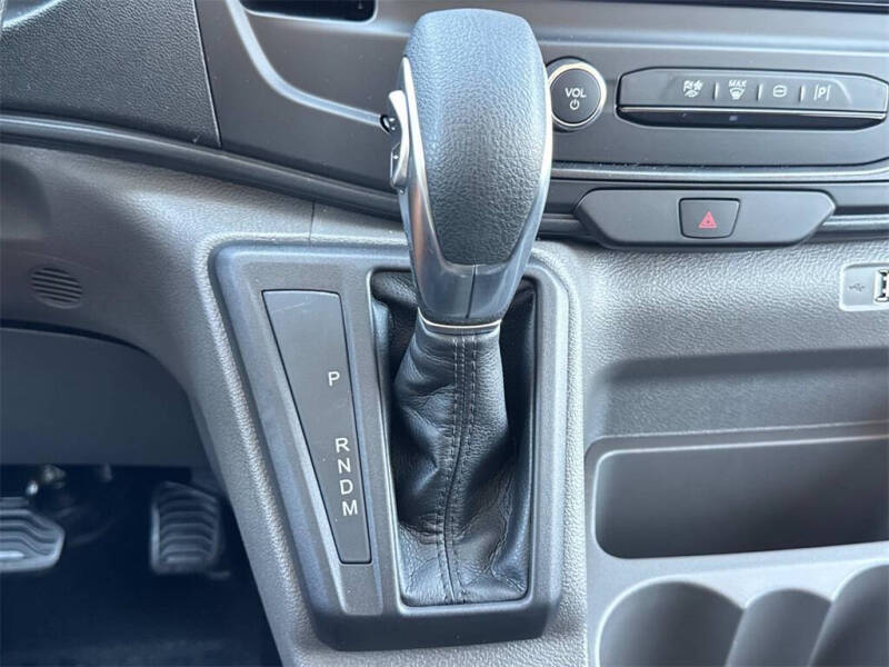 2025 Ford Transit
