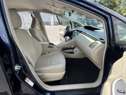 2014 Toyota Prius Two