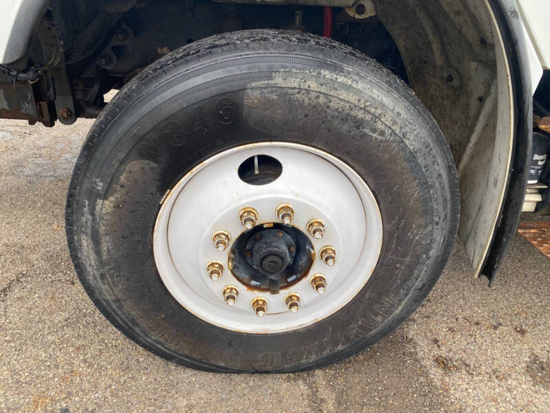 2007 Freightliner M2 106