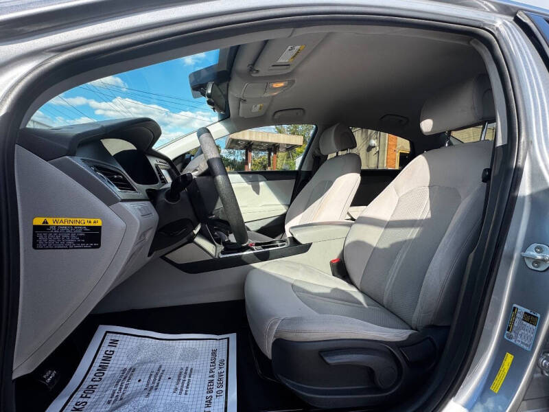 2017 Hyundai Sonata SE