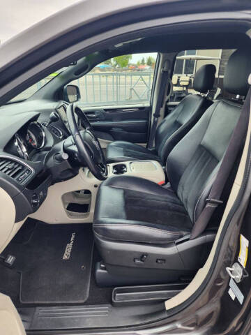 2016 Dodge Grand Caravan SXT