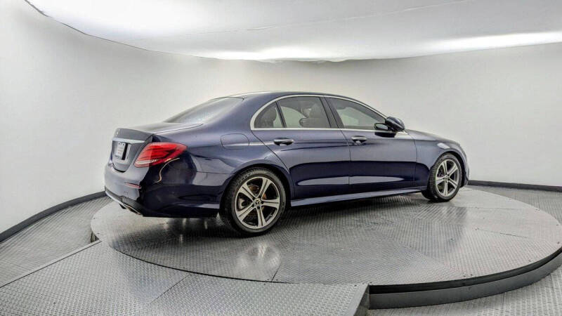 2018 Mercedes-Benz E-Class E 300