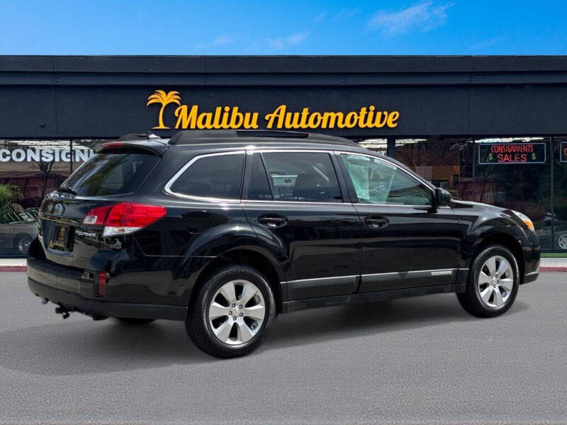 2011 Subaru Outback 2.5i Limited