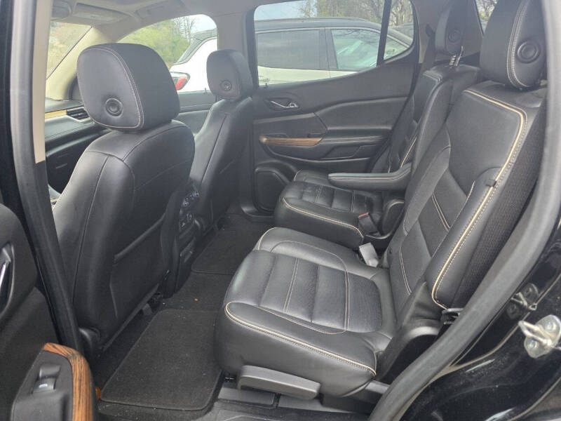 2019 GMC Acadia Denali