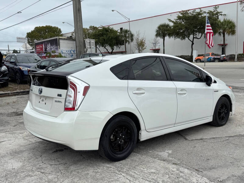 2012 Toyota Prius One