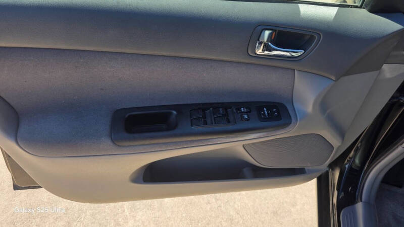 2006 Toyota Camry LE