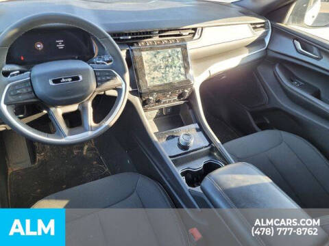 2024 Jeep Grand Cherokee L Laredo