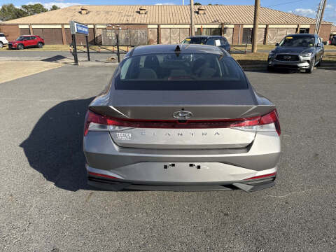 2022 Hyundai Elantra