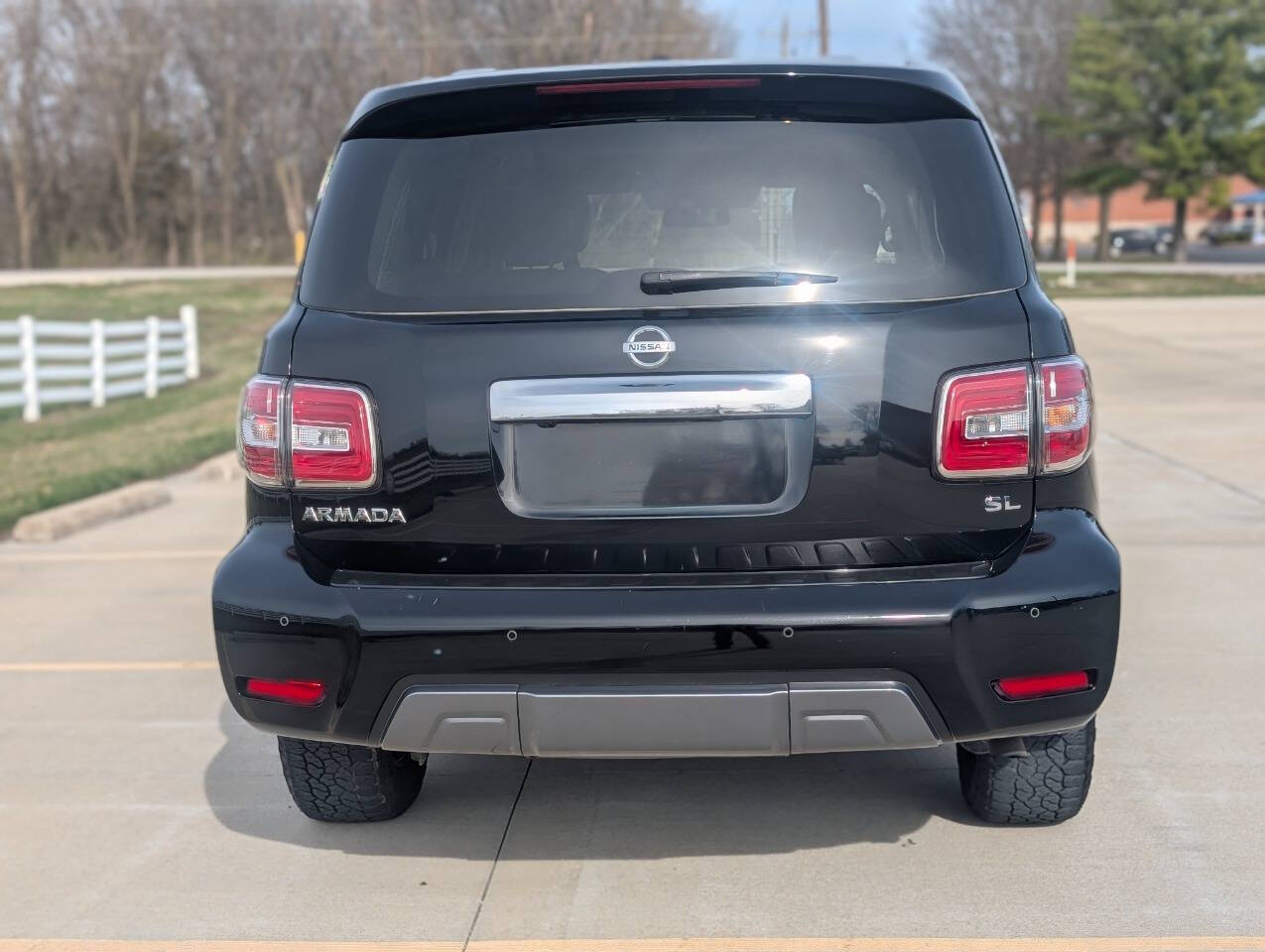 2020 Nissan Armada 8
