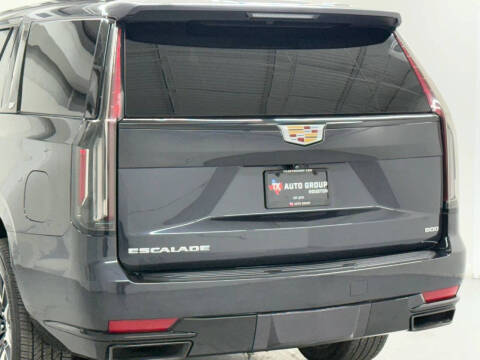 2023 Cadillac Escalade Sport