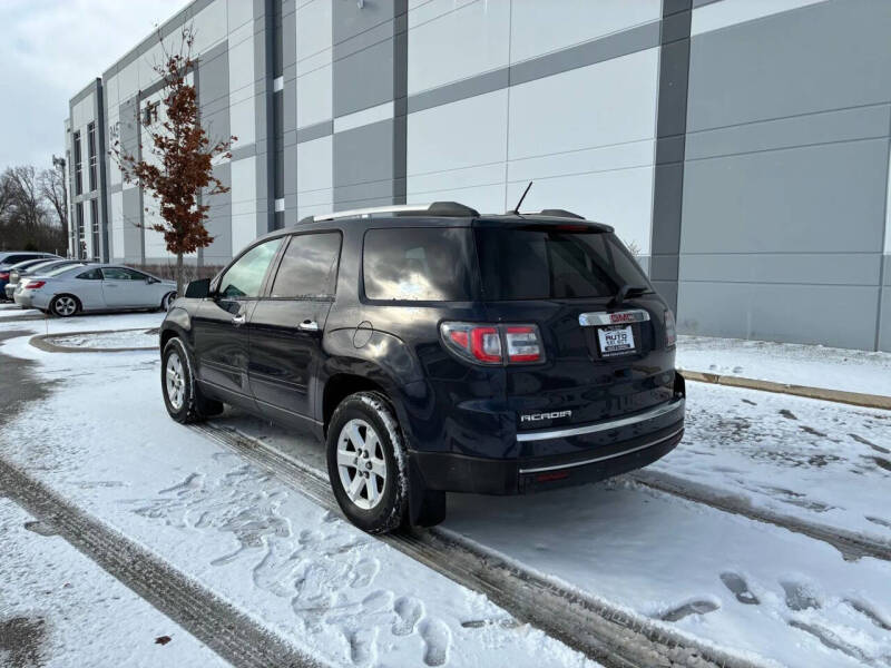 2015 GMC Acadia SLE-2