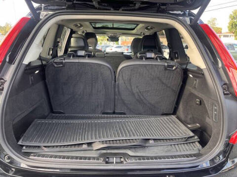 2024 Volvo XC90 B6 Ultimate Bright Theme 7P