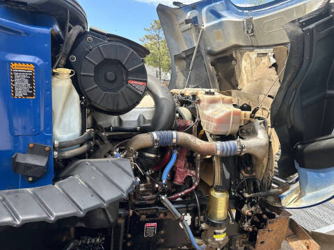 2011 Mack Pinnacle