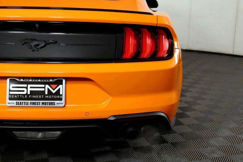 2020 Ford Mustang EcoBoost