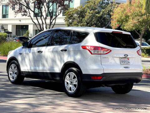 2016 Ford Escape S