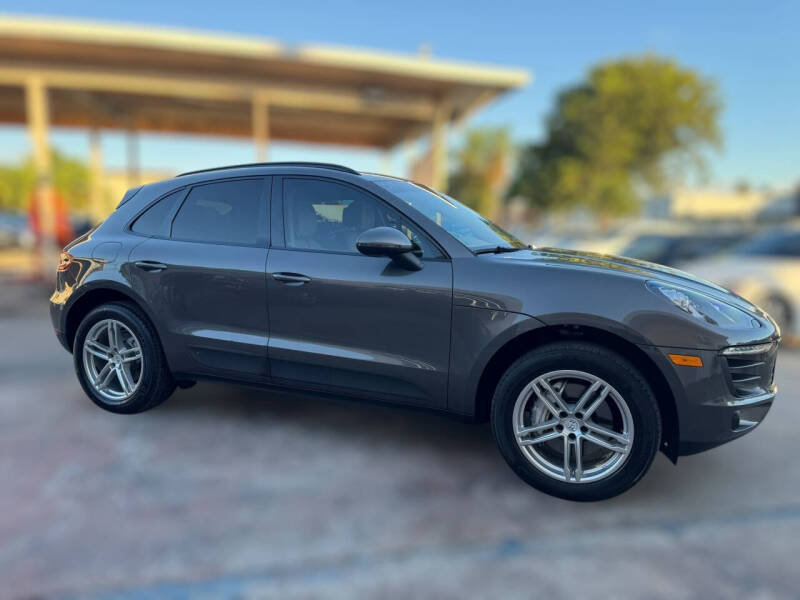2016 Porsche Macan S