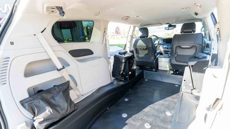 2024 Chrysler Pacifica Touring L