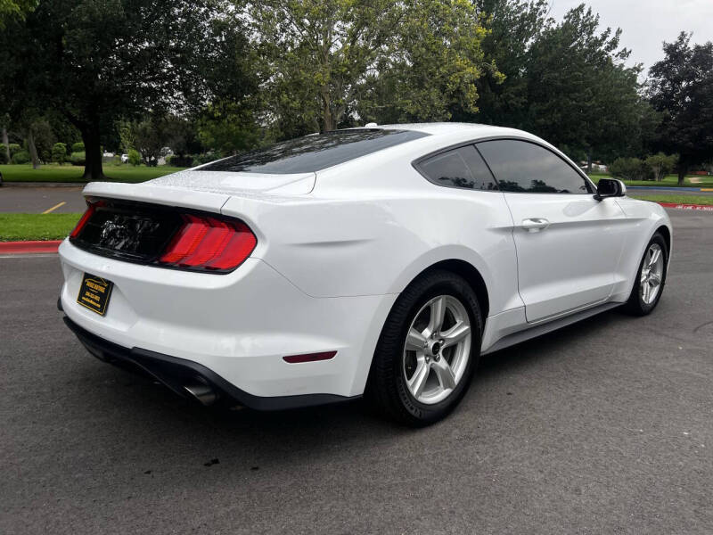 2019 Ford Mustang EcoBoost
