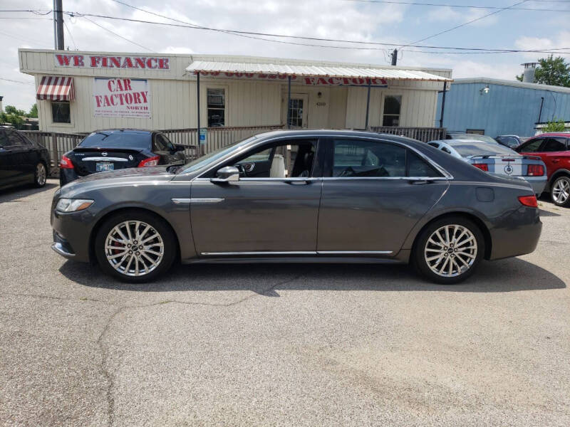 2017 Lincoln Continental Select's photo