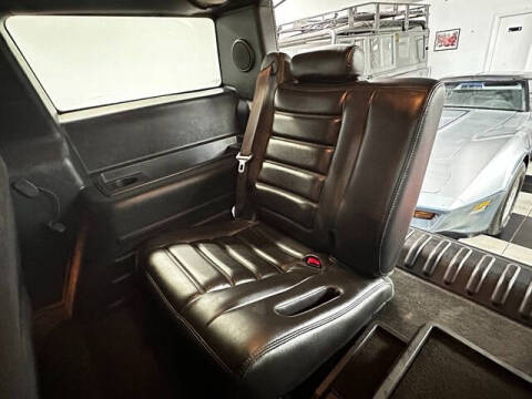2005 HUMMER H2 Lux Series
