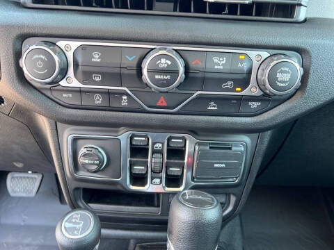 2025 Jeep Gladiator Sport S