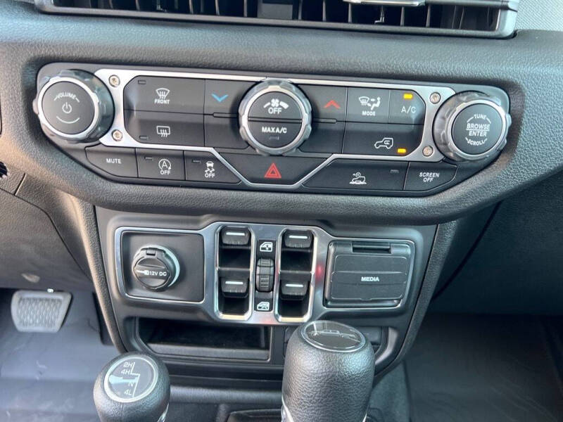 2025 Jeep Gladiator Sport S