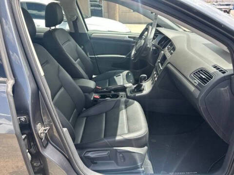 2017 Volkswagen Golf