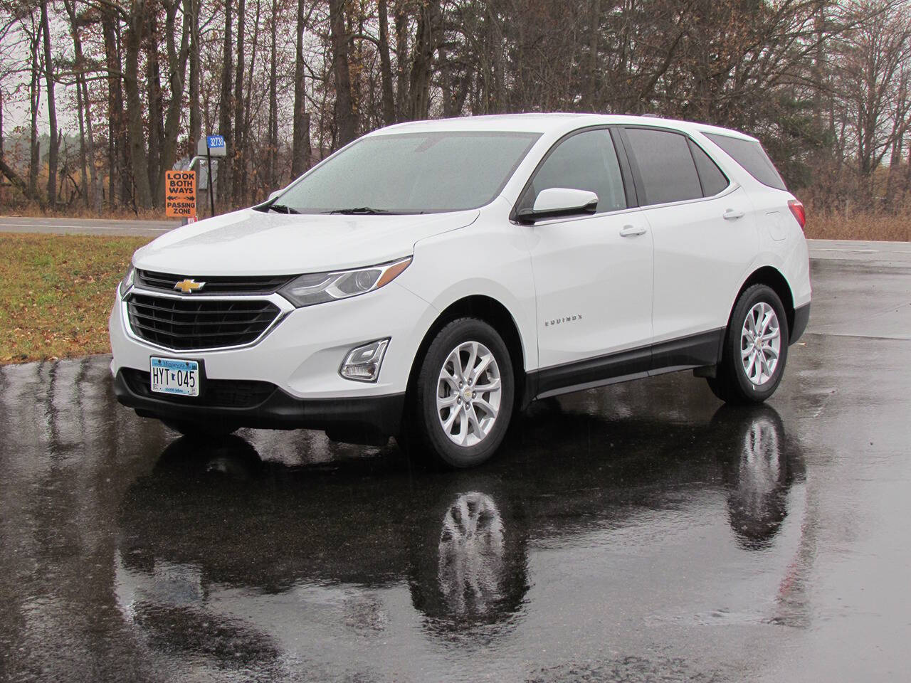 2019 Chevrolet Equinox for sale at CAT CREEK AUTO in Menahga, MN